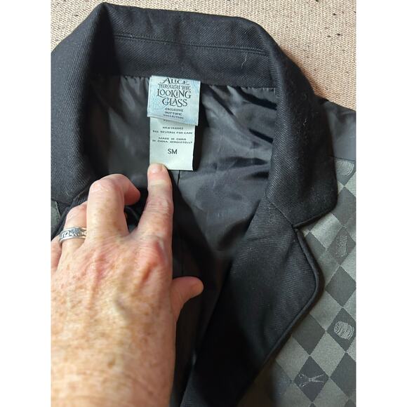 Hot Topic Exclusive Alice Through the Looking Glass Vest Small – Cosplay Costume - Picture 2 of 5